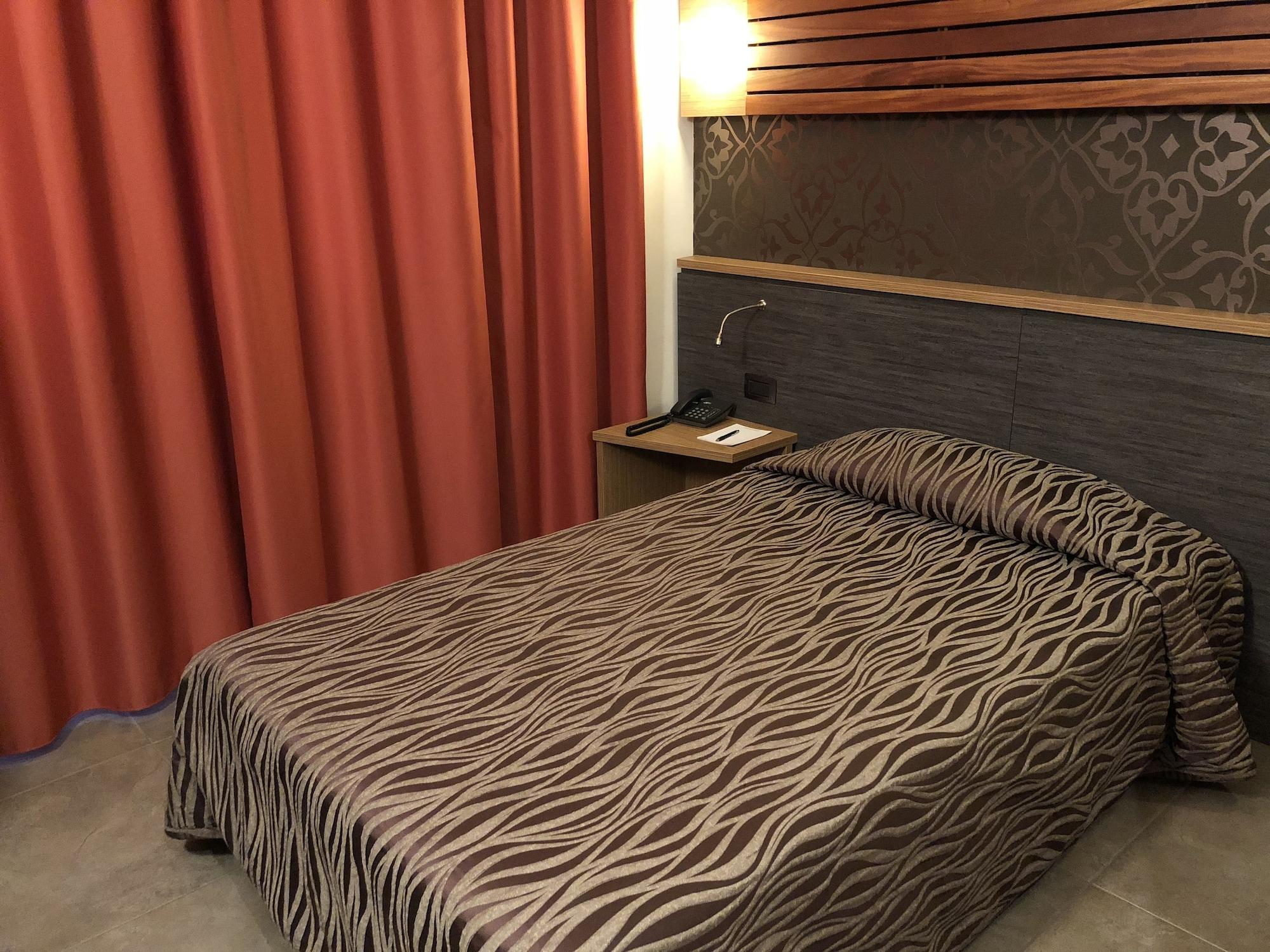 Hotel Cosmopolitan Bologna Esterno foto