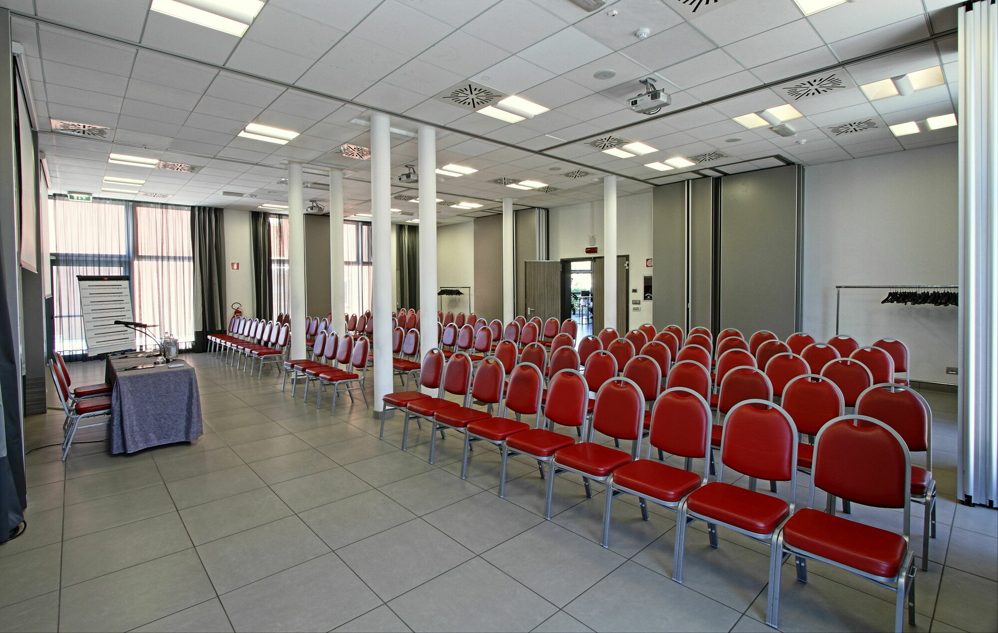 Hotel Cosmopolitan Bologna Esterno foto